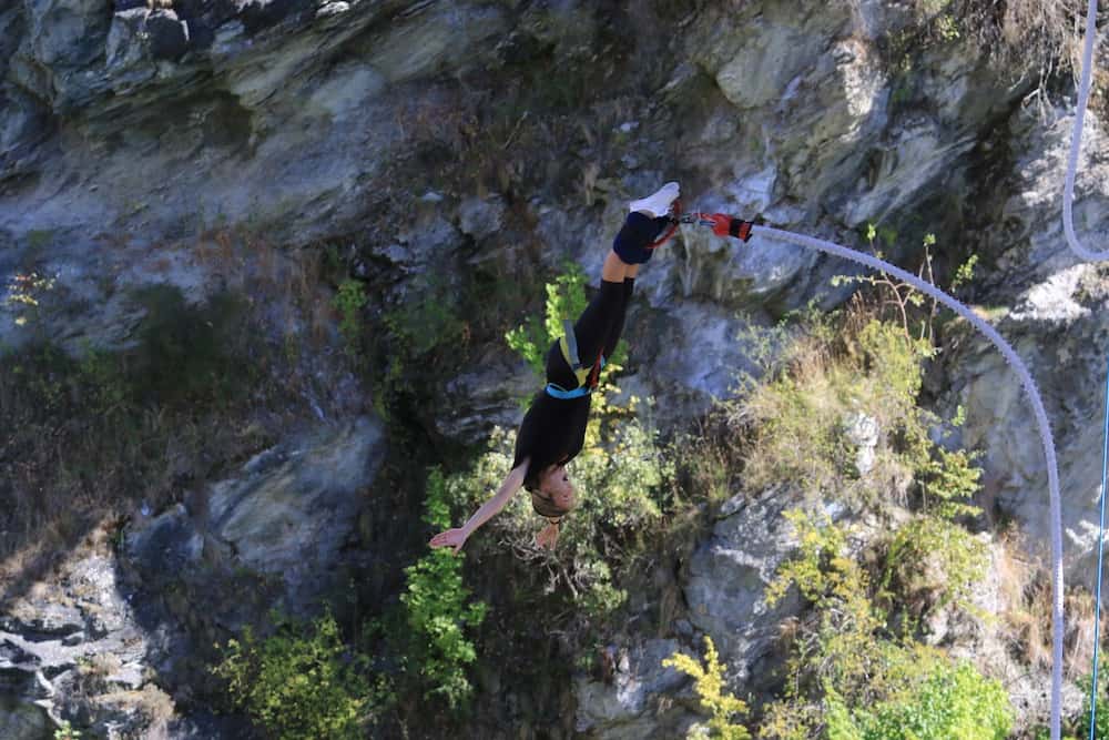Bungy jumping is one of the best activities in Queenstown for the adrenaline junkies of the family