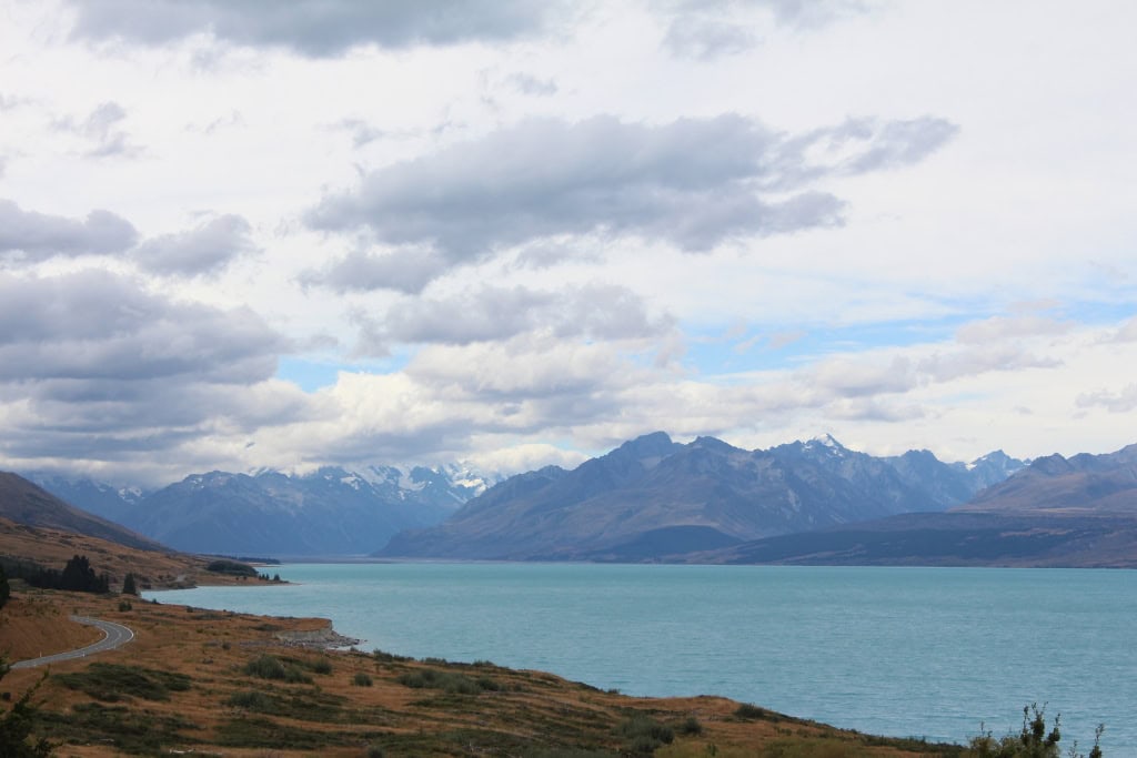 The View over Lake Pukaki to Mt Cook.