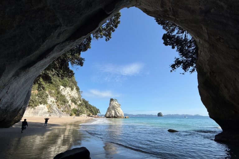View through the arch at Cathedral Cove.